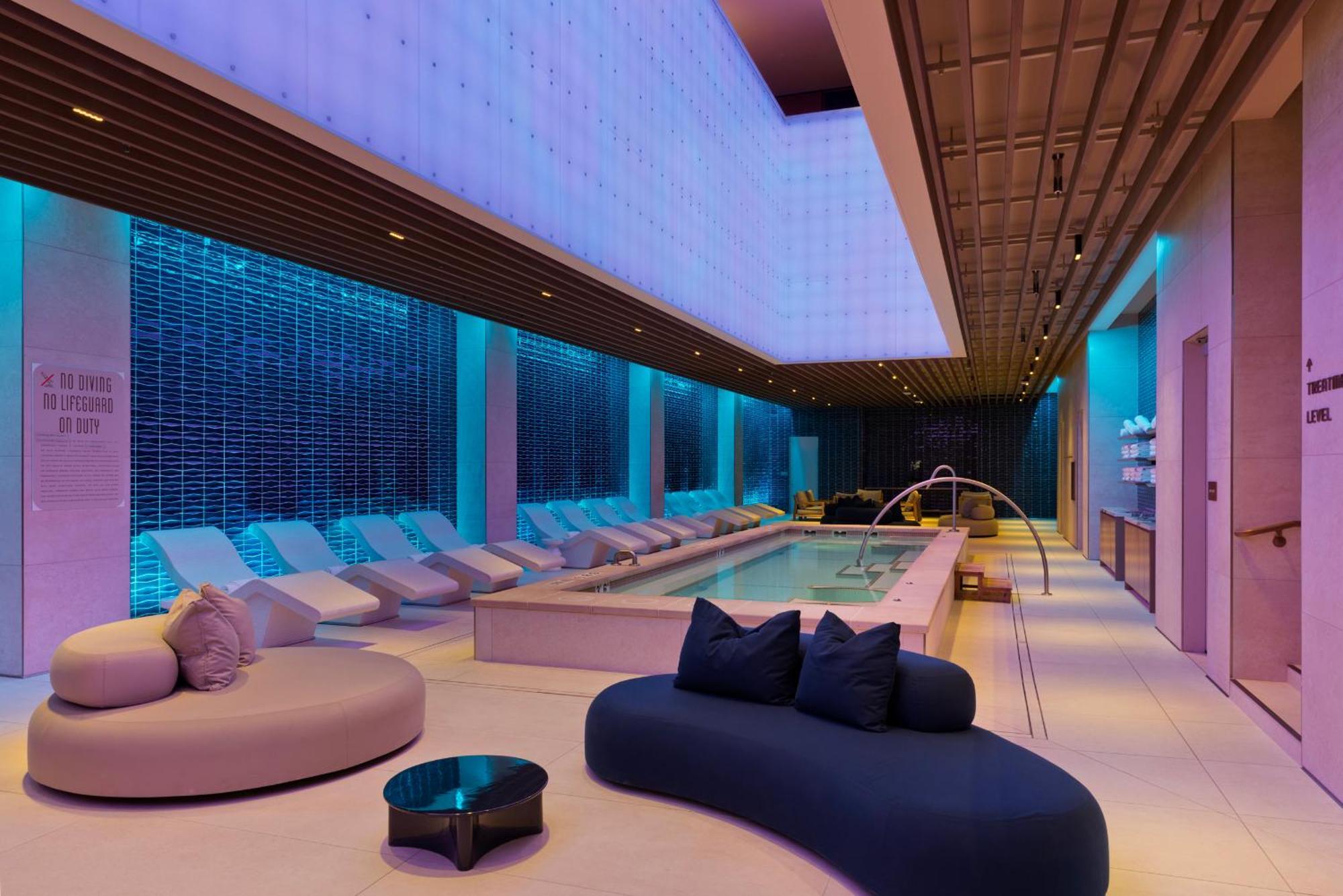 Fontainebleau Las Vegas Kültér fotó The spa at The Standard, East Village