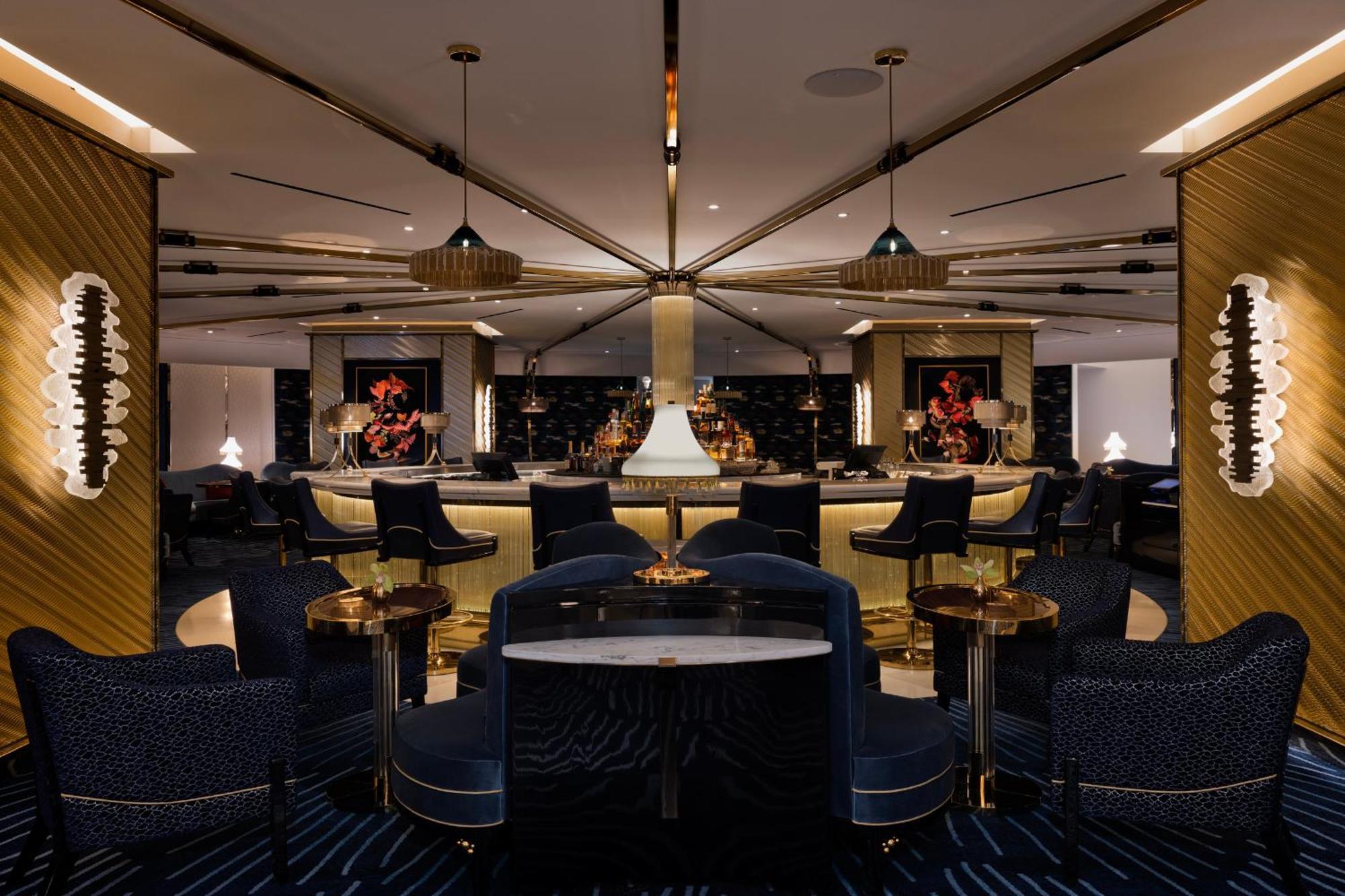 Fontainebleau Las Vegas Kültér fotó The interior of the lounge